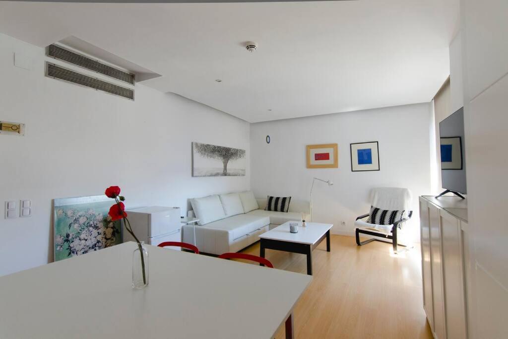 Beautiful Flat A Stone'S Throw From The Retiro-Vill Apartman Madrid Kültér fotó